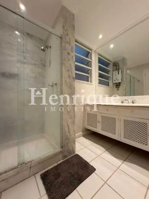 Дерев'яна підлога або ламінат та 3 спальні: квартира 150 м² — photo 18