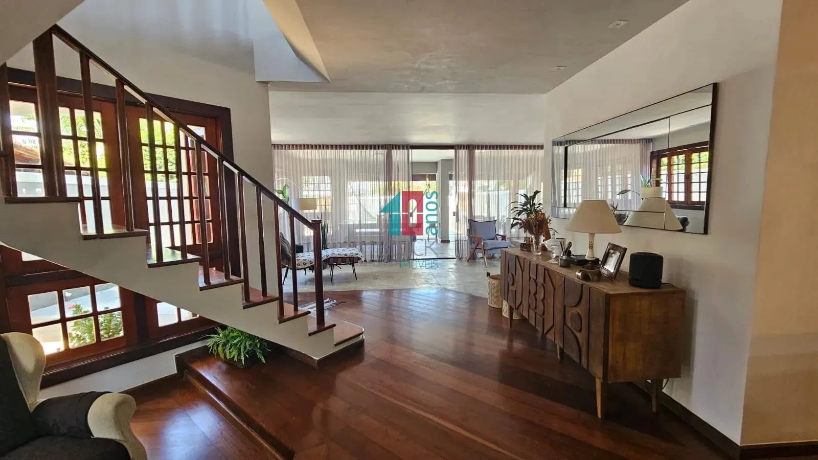 Casa em condomínio mobiliada com 4 suítes e 7 banheiros — photo 25