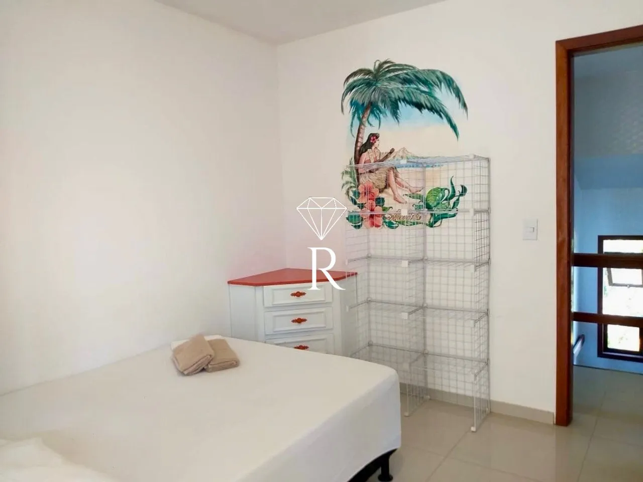 Casa de 6 dormitorios con balcón y parrilla — photo 27