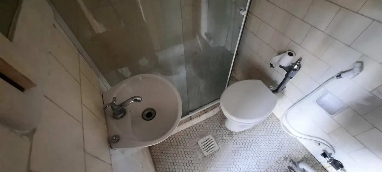 Деревянный пол или ламинат и 1 спальня: квартира 30 м² — photo 27