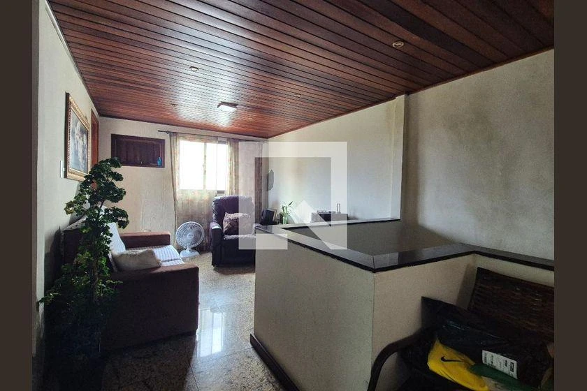 3-bedroom apartment with a home office — photo 30