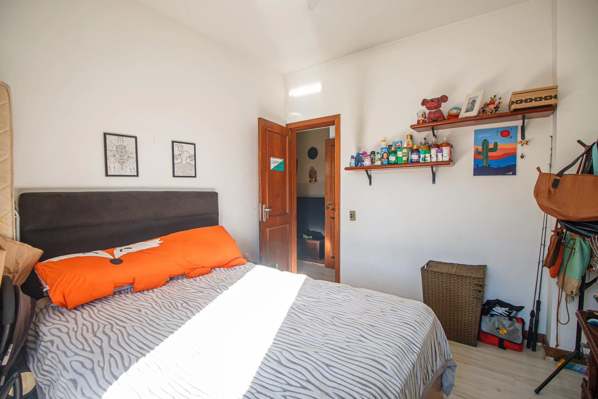 Furnished 2-bedroom apartment with 2 bathrooms and pet-friendly policy — photo 16