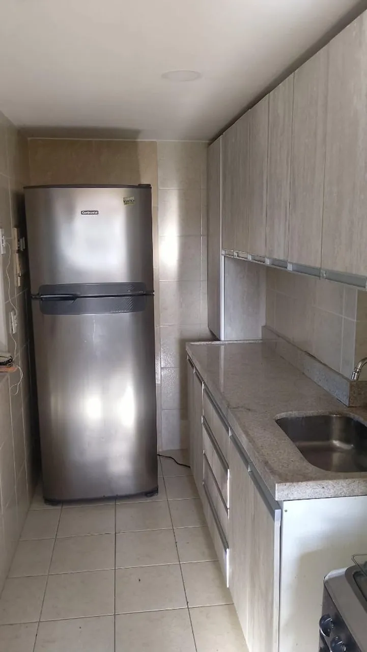 2-bedroom apartment in a building with a gym — photo 4