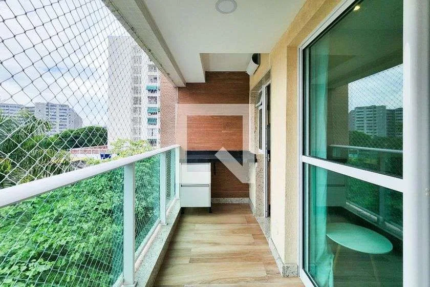 Apartment, 66 m², with a glass-enclosed balcony — photo 10
