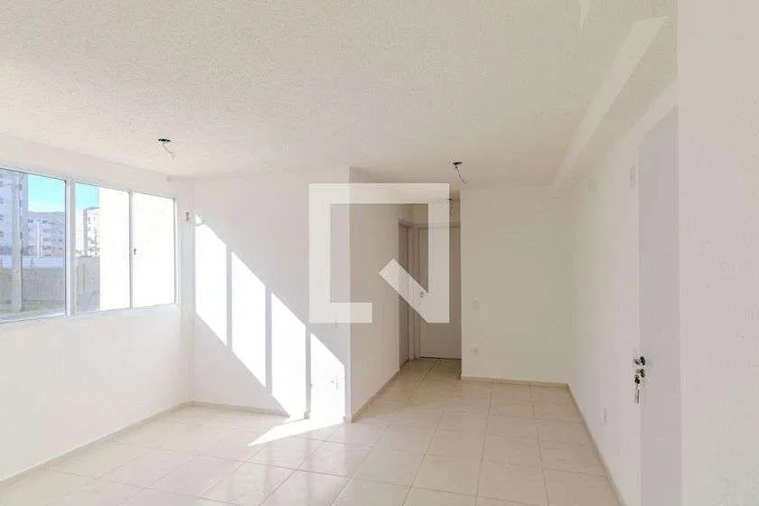 2-bedroom apartment in a building with a gym — photo 5