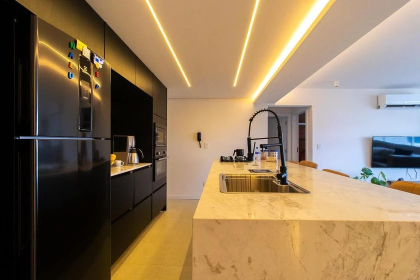 Apartamento amueblado con 3 dormitorios y 3 baños — photo 2