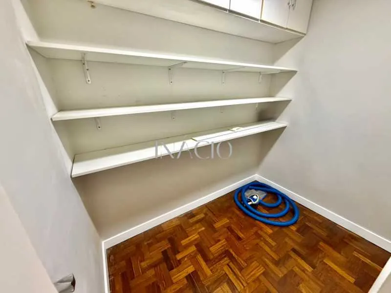Apartamento de 350 m² com churrasqueira privativa e banheira — photo 8