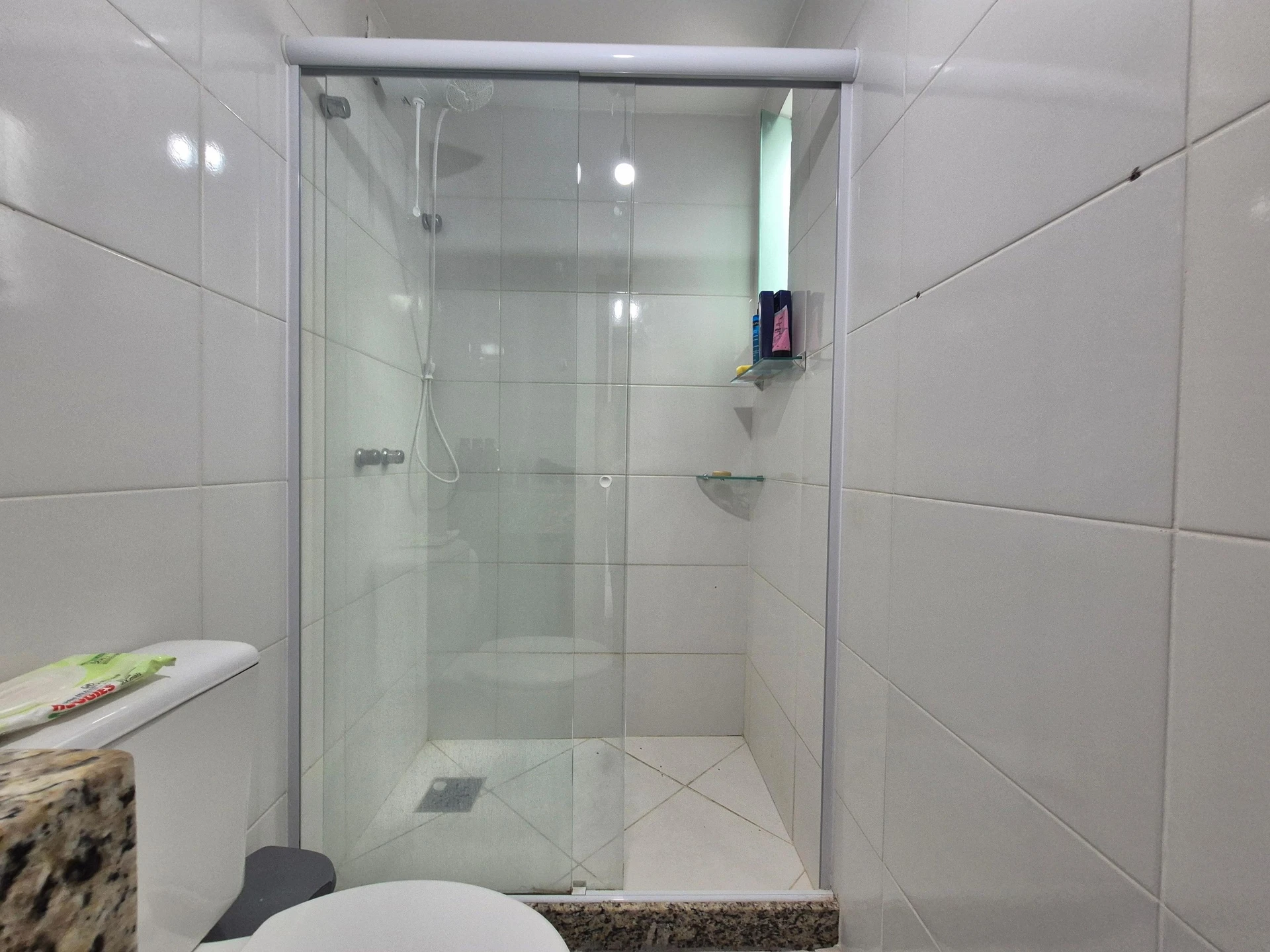 Furnished house with 4 bedrooms and a balcony — photo 50