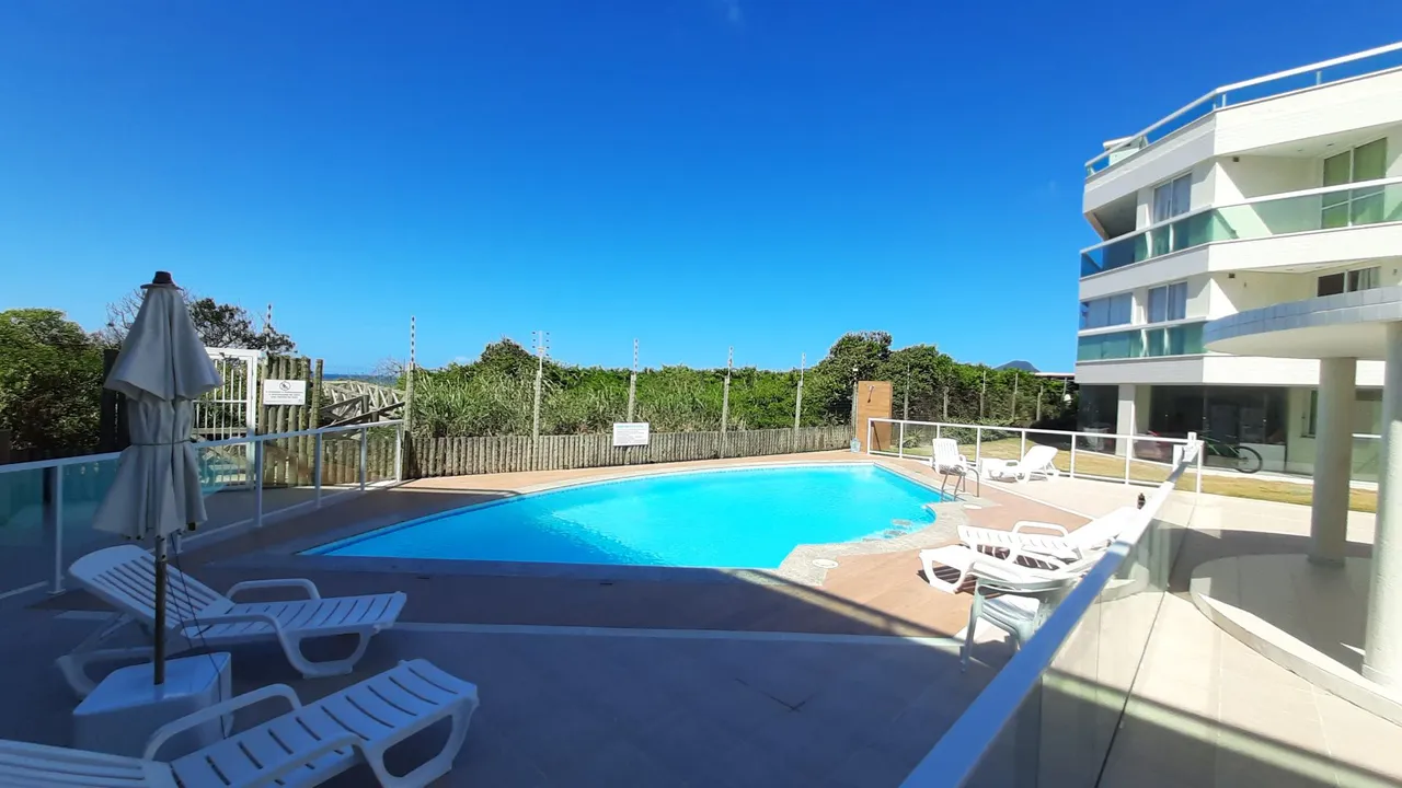 One-bedroom apartment with a water view in Florianópolis — photo 12