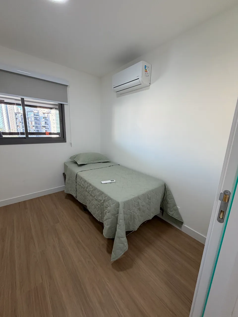 Apartamento mobiliado com 3 quartos e cozinha fechada — photo 6