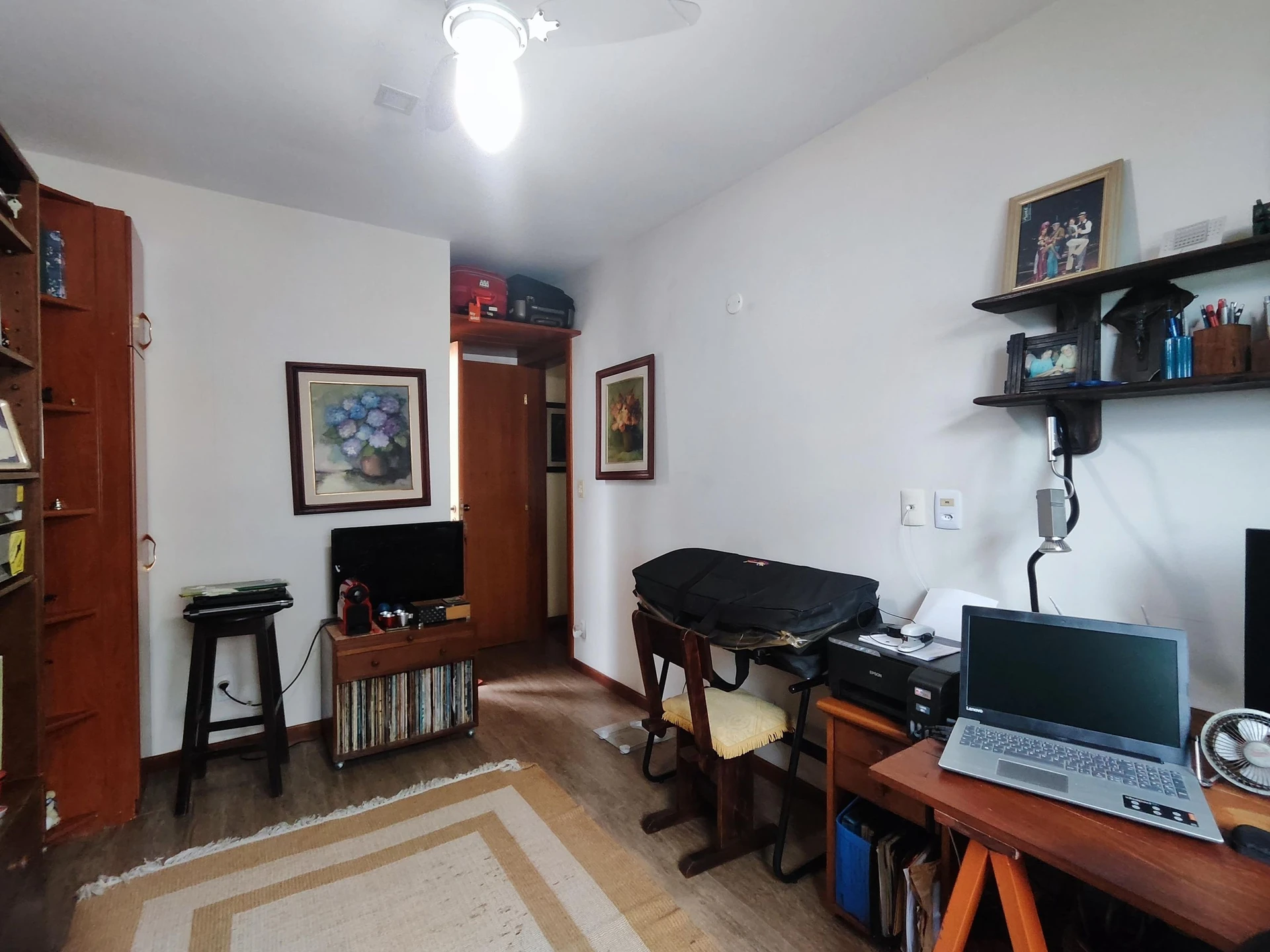 Apartamento amueblado de 5 dormitorios y jardín privado — photo 3