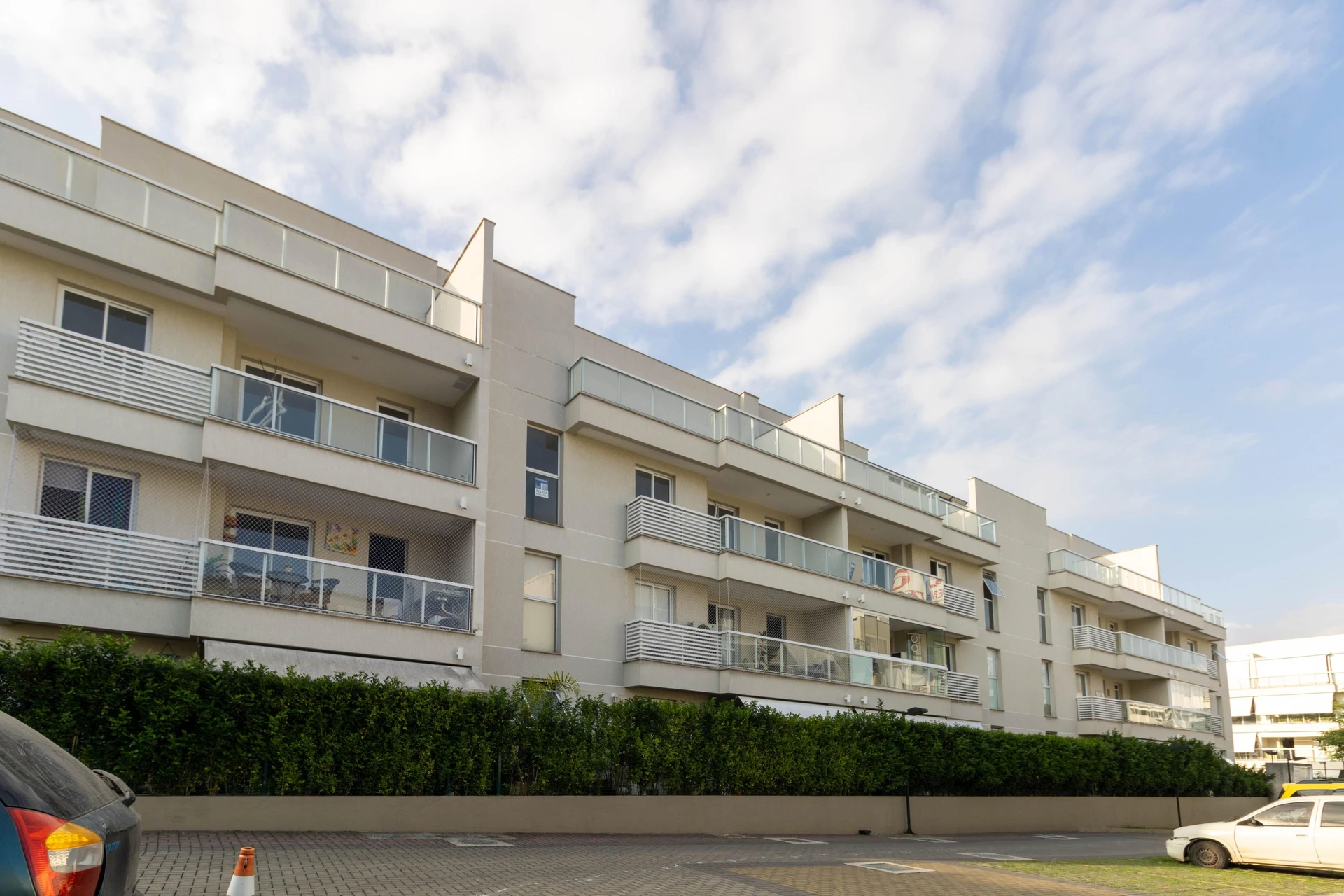 Renting apartment with 4 bedrooms and 3 bathrooms — photo 15