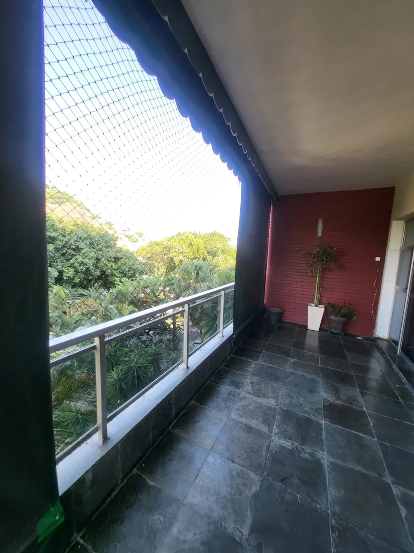 Furnished 126 m² apartment with 3 bedrooms and gas kitchen — photo 45