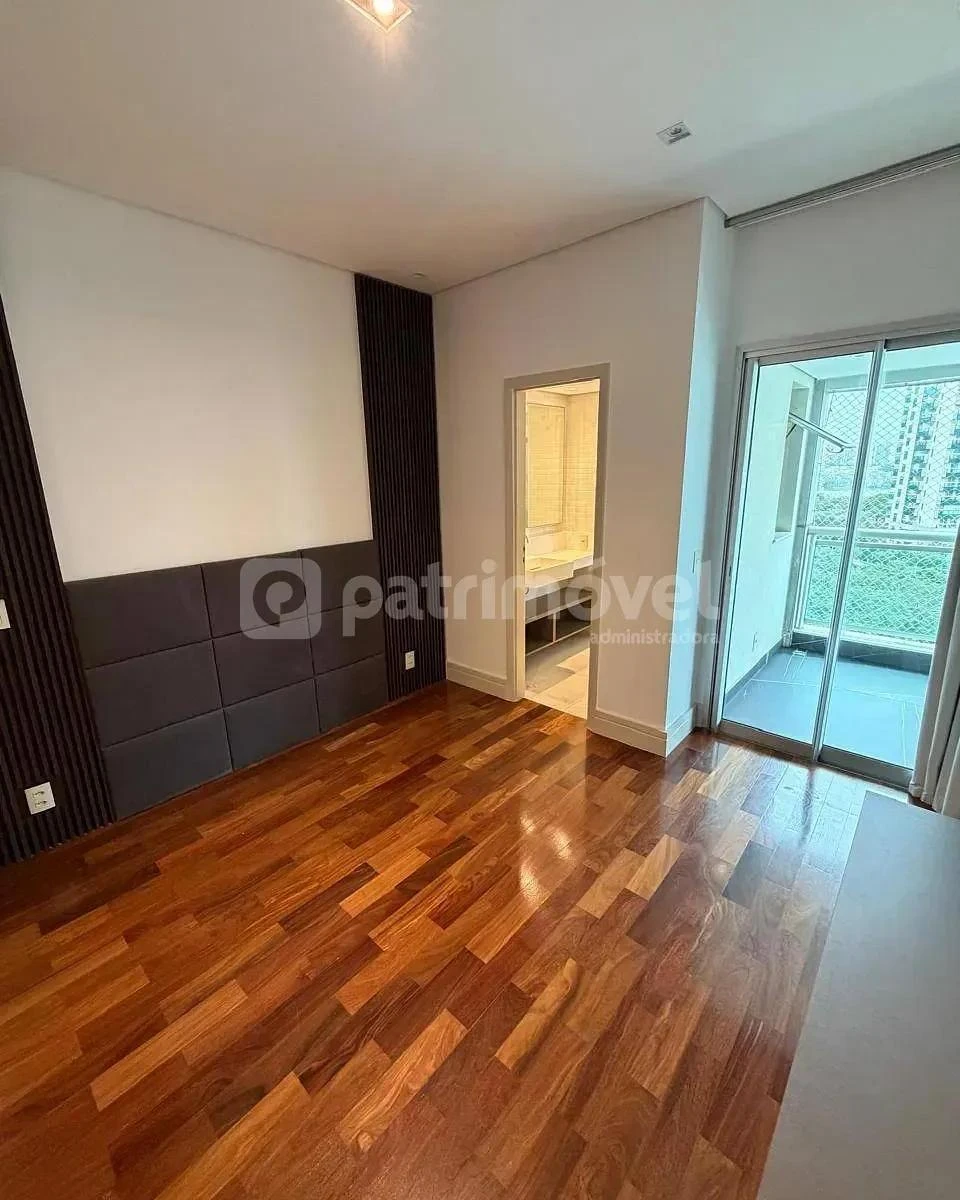 Apartamento com 4 quartos e cozinha integrada em 431 m² — photo 13
