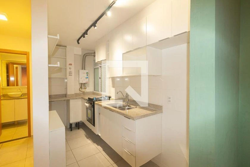 2-bedroom apartment in a building with a gym — photo 49