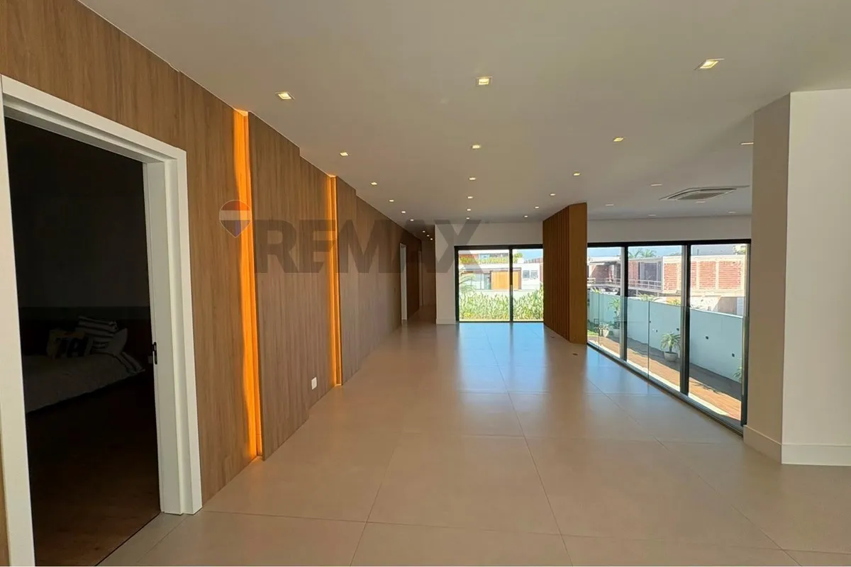 Furnished house with 5 en-suite bedrooms and private BBQ — photo 39
