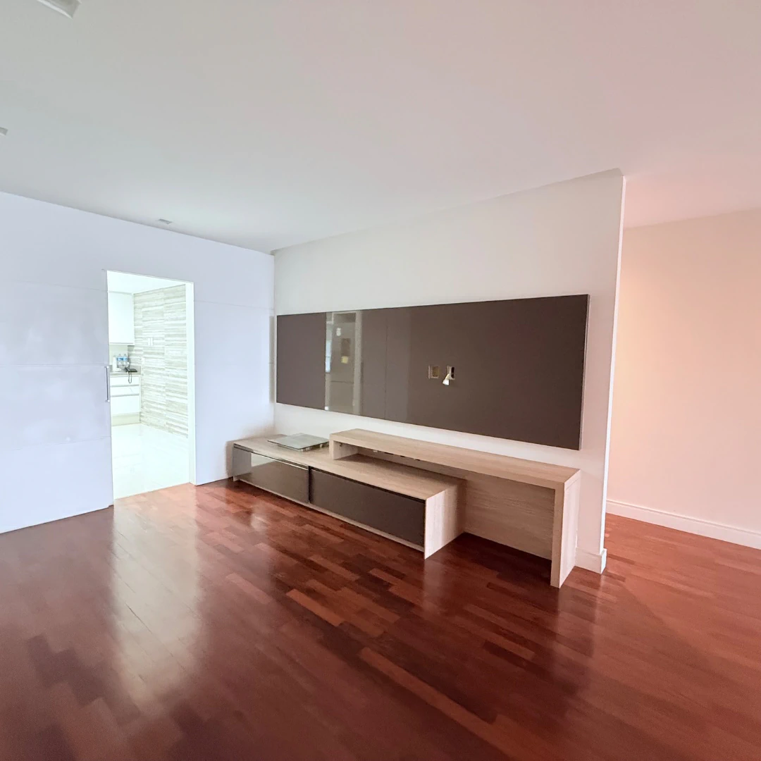 4-bedroom apartment with a washing machine in Rio de Janeiro — photo 13