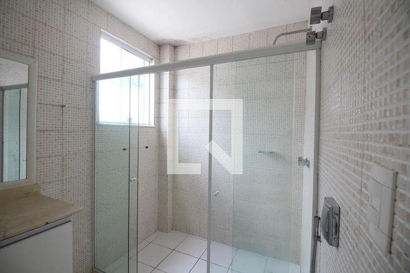 6-bedroom house with 4 en-suite suites and 600 m² — photo 48