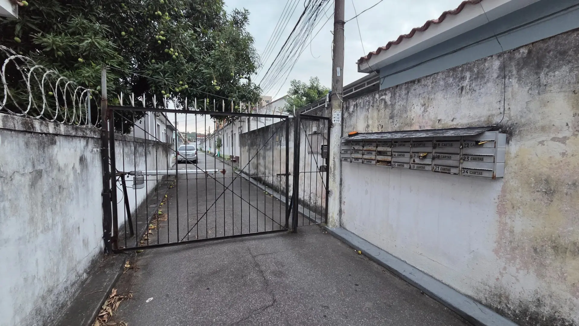 Casa, 51 m², com jardim — photo 23