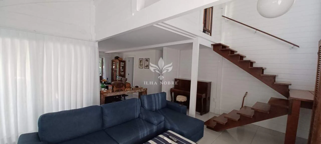 House, 209 m², with a mountain view — photo 18