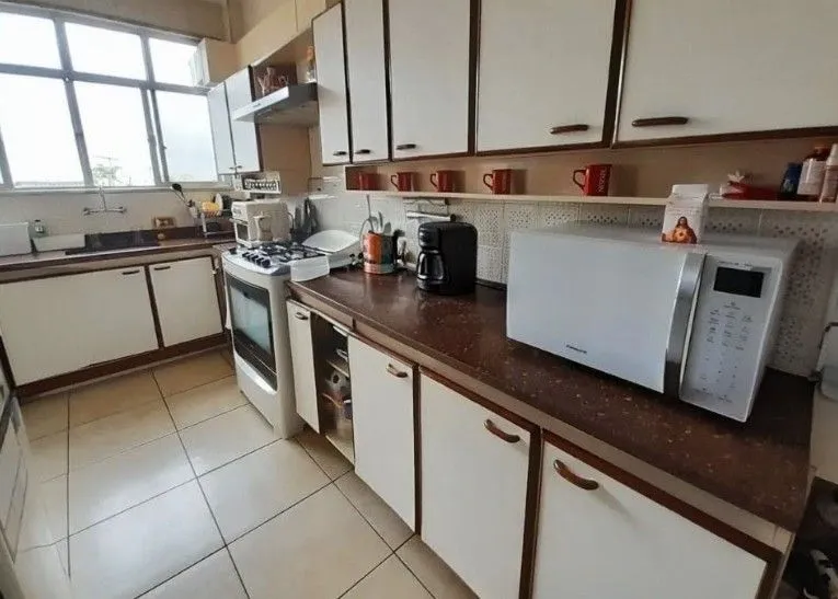 Furnished 185 m² apartment with 3 bedrooms — photo 14