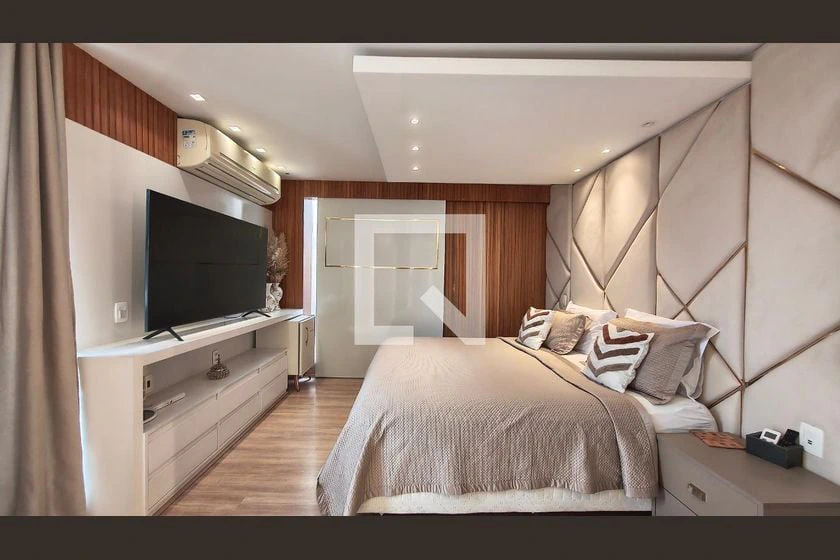 House, 430 m², with a private pool — photo 3