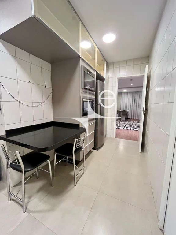 Apartamento semiamueblado de 3 dormitorios y 81 m² — photo 2