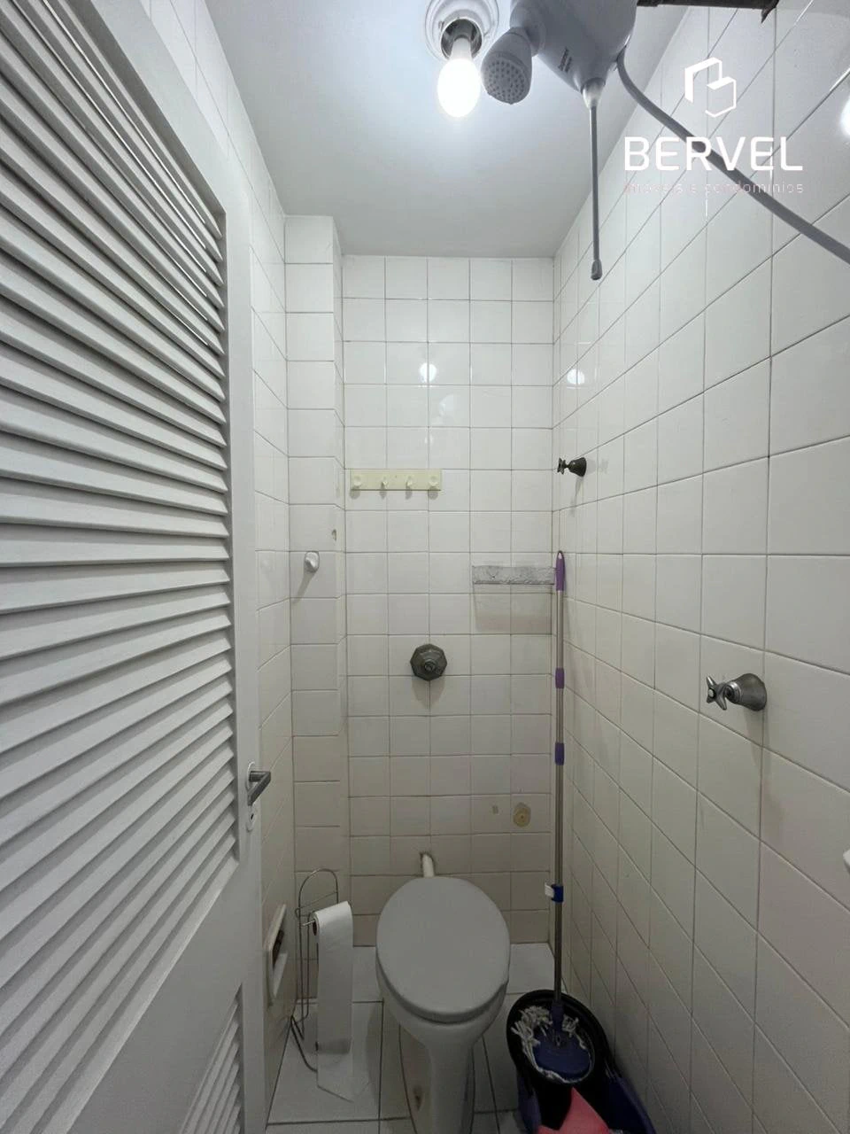 2-bedroom apartment with 1 bathroom, no parking — photo 13