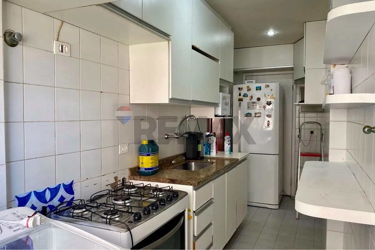 Home office in a 2-bedroom apartment, 82 m² — photo 2
