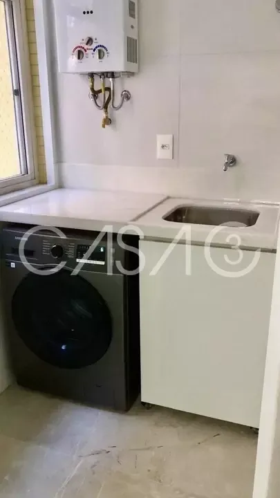 109 m² apartment with a home office and a washing machine — photo 13
