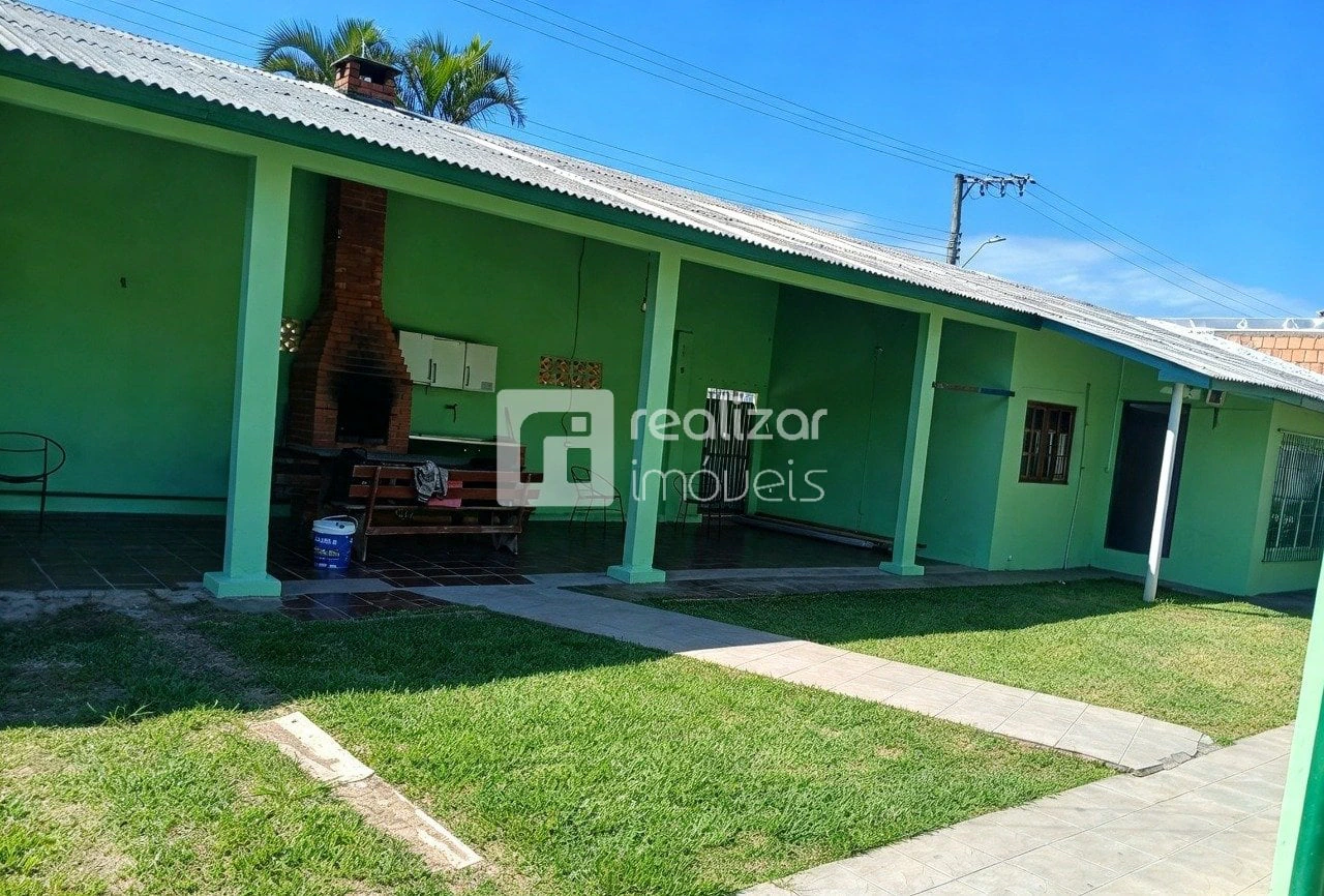 4-bedroom house with a private BBQ in Florianópolis — photo 4