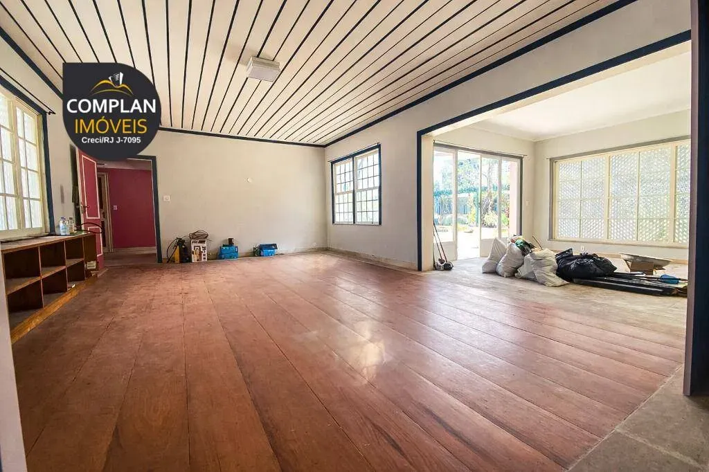 Apartment with 5 bedrooms and floor-to-ceiling views — photo 21