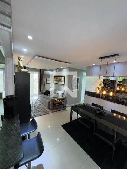 Walk-in closet in a 3-bedroom apartment, 72 m²