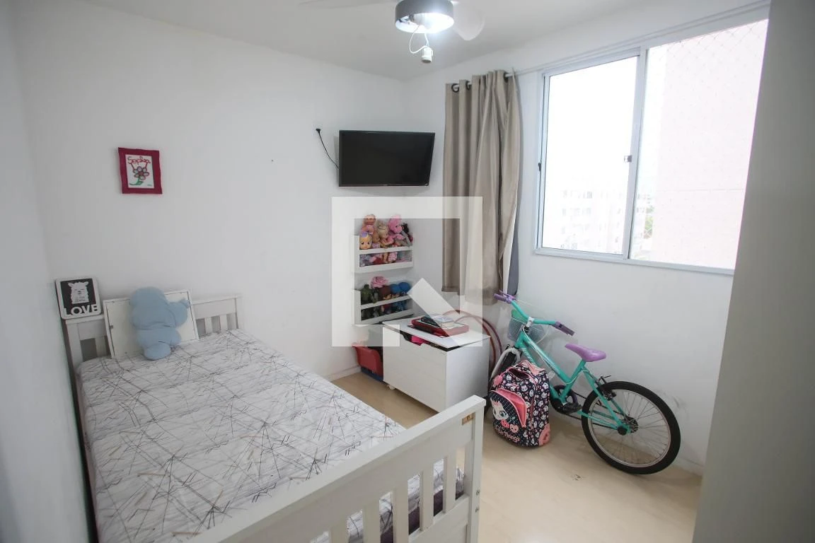 Apartamento com 2 quartos e cozinha fechada — photo 15