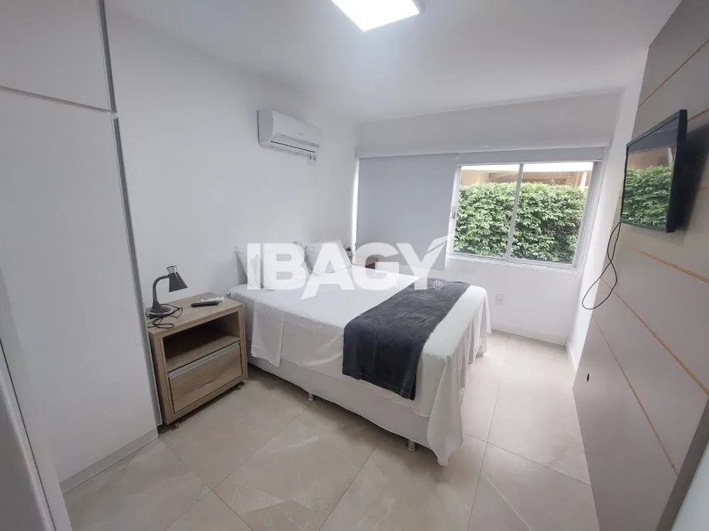 Washing machine in a one-bedroom apartment, 44 m² — photo 25