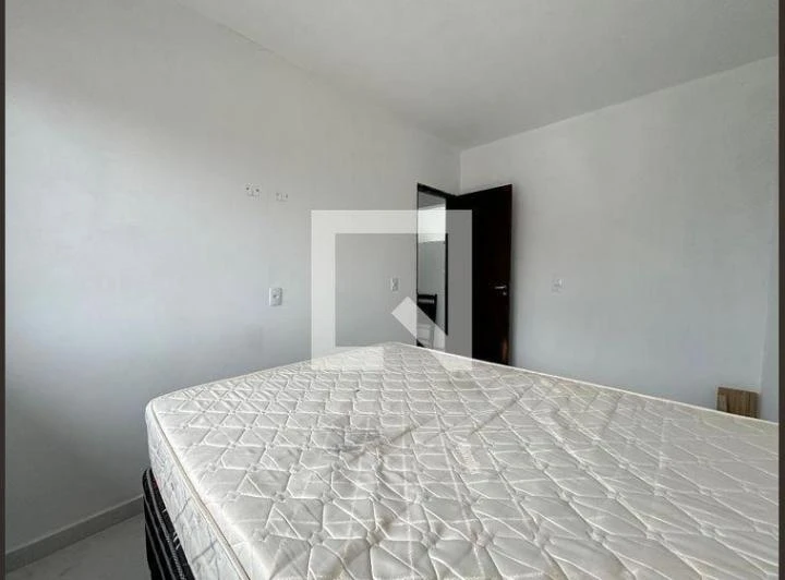1-bedroom apartment with open-plan kitchen and balcony — photo 6