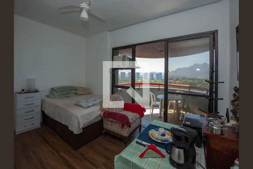 Furnished 2-bedroom apartment with view in 72 m² — photo 4