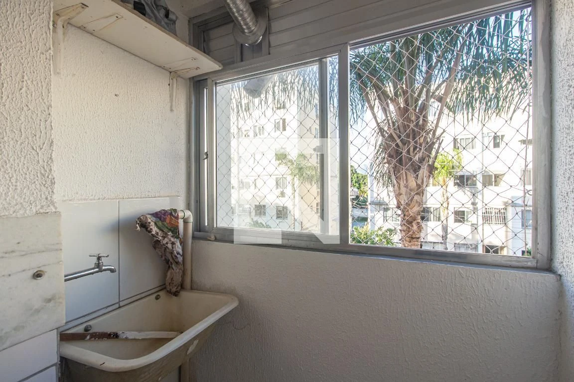 Apartamento com 2 quartos e suíte com banheiro — photo 13