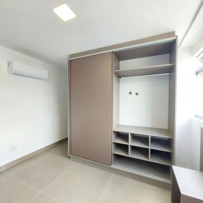 2-bedroom apartment in a building with a coworking space — photo 11
