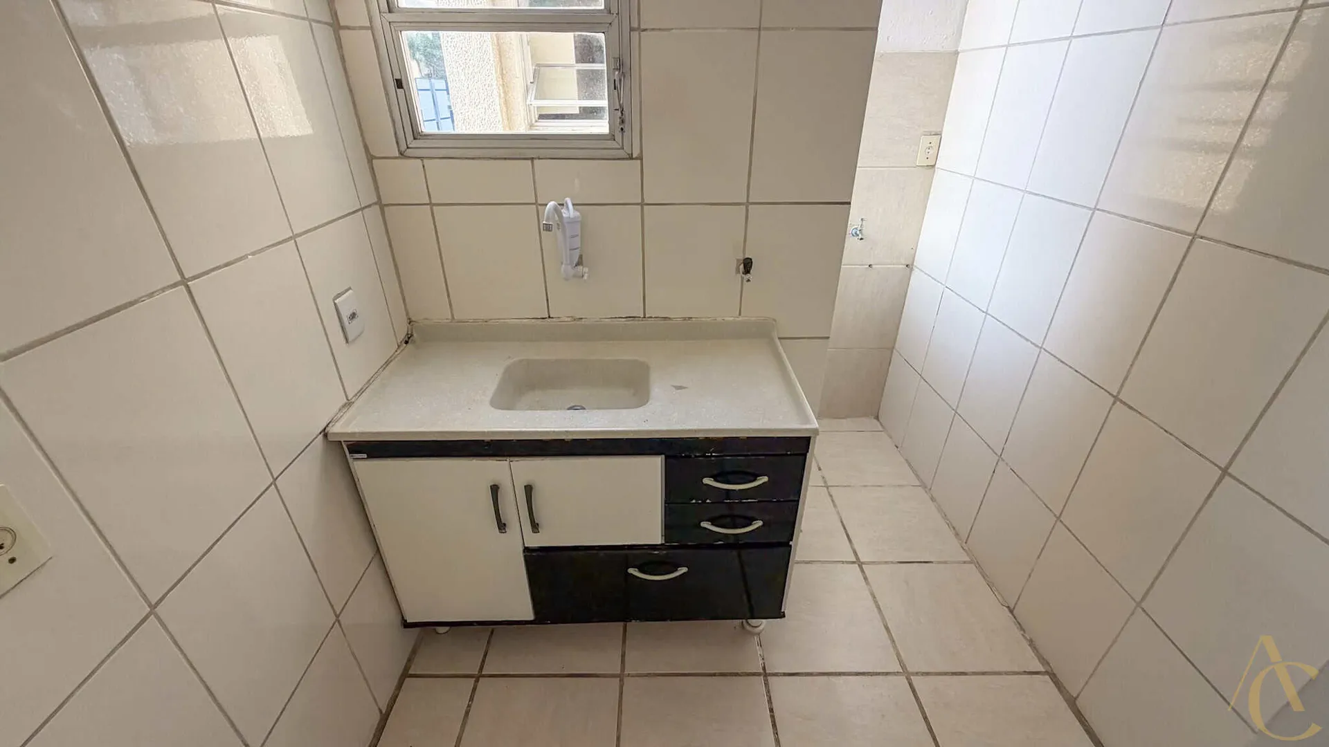 2-bedroom apartment with 1 bath and 50 m² — photo 2