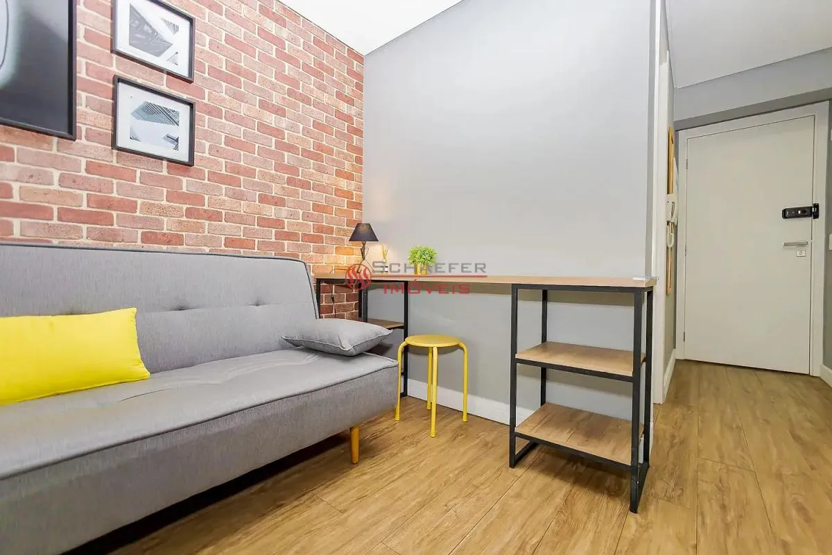Apartamento mobiliado de 1 quarto com mesa de trabalho — photo 6
