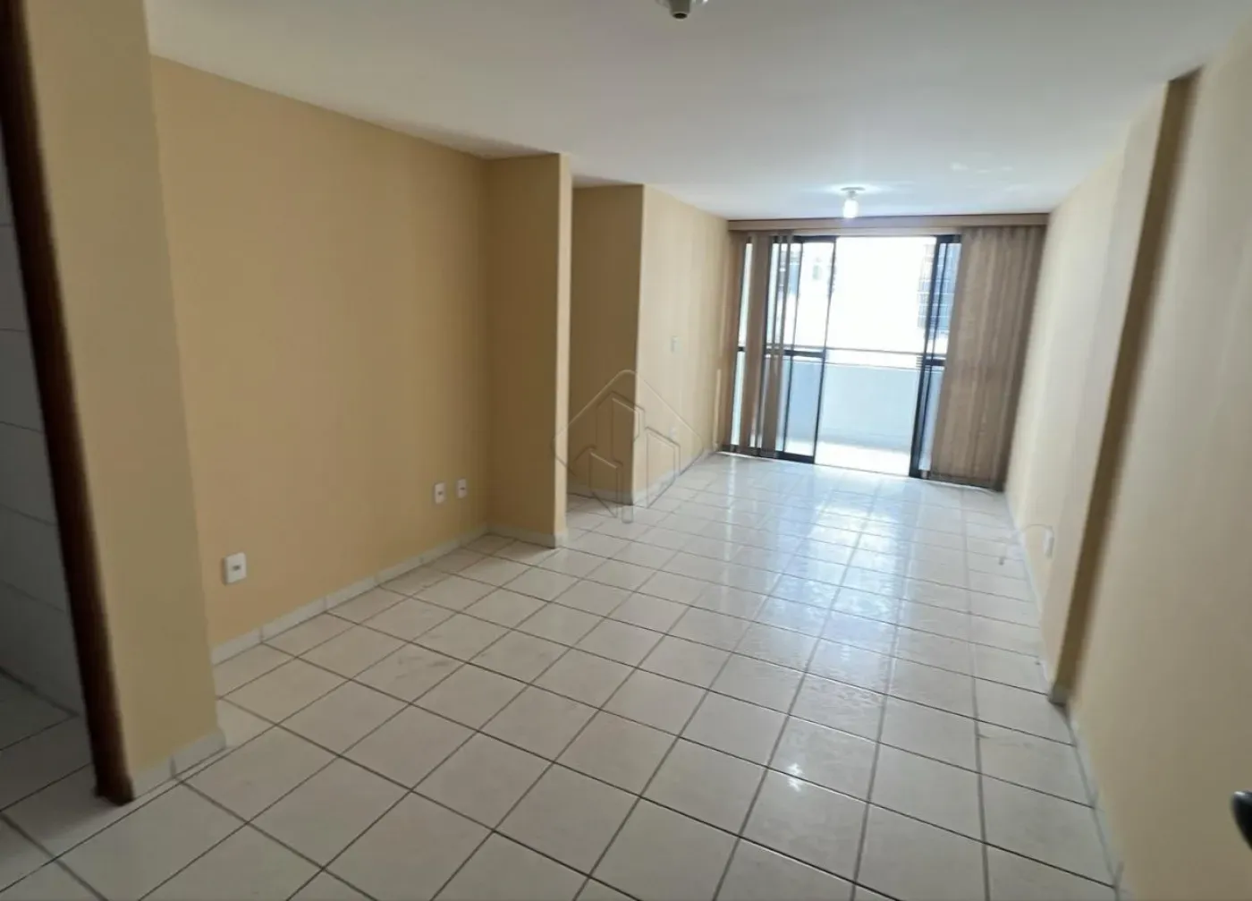 3-bedroom apartment, 1 with its own bathroom, 70 m²