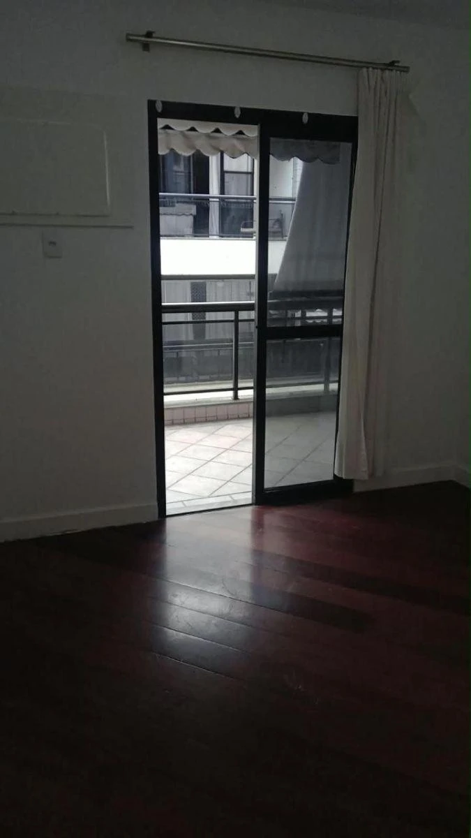 Apartamento, 85 m², com piso de madeira ou laminado — photo 8