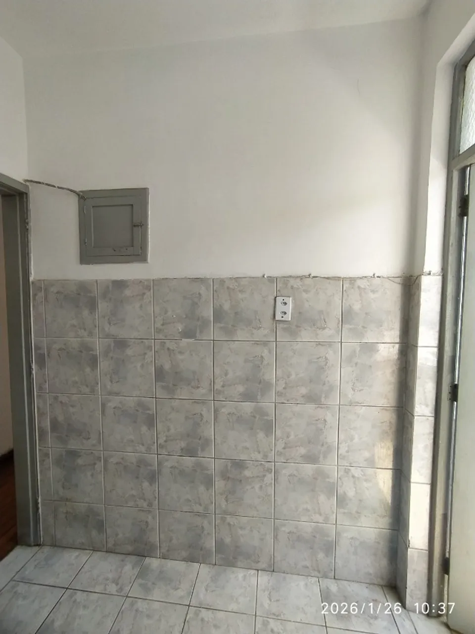 Квартира з 1 спальнею, зоною прання та балконом — photo 5