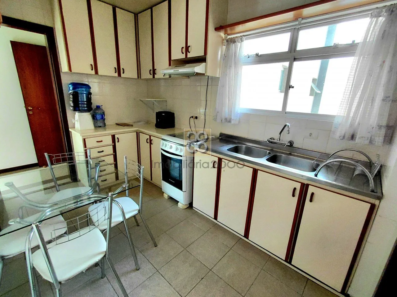 3-bedroom apartment with 150 m² and 1 en-suite bathroom — photo 12