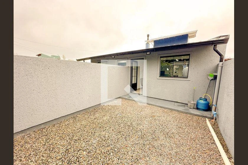 Furnished one-bedroom, 32 m² house in Florianópolis — photo 28