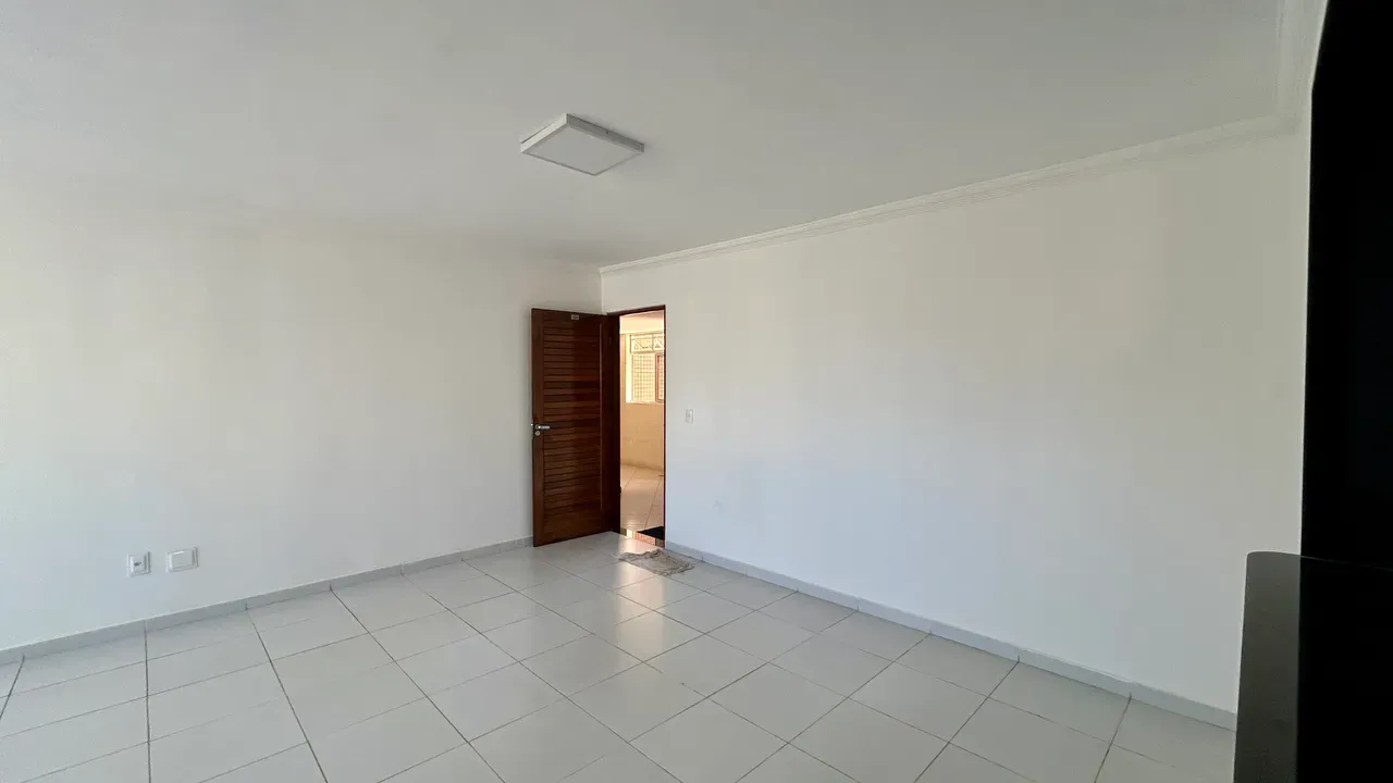 3-bedroom apartment in a building with a pool — photo 8