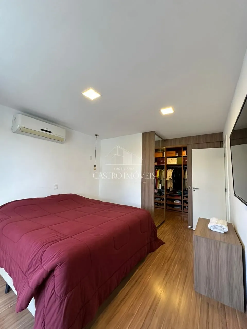 Furnished duplex house with 220 m² and 4 bedrooms — photo 7