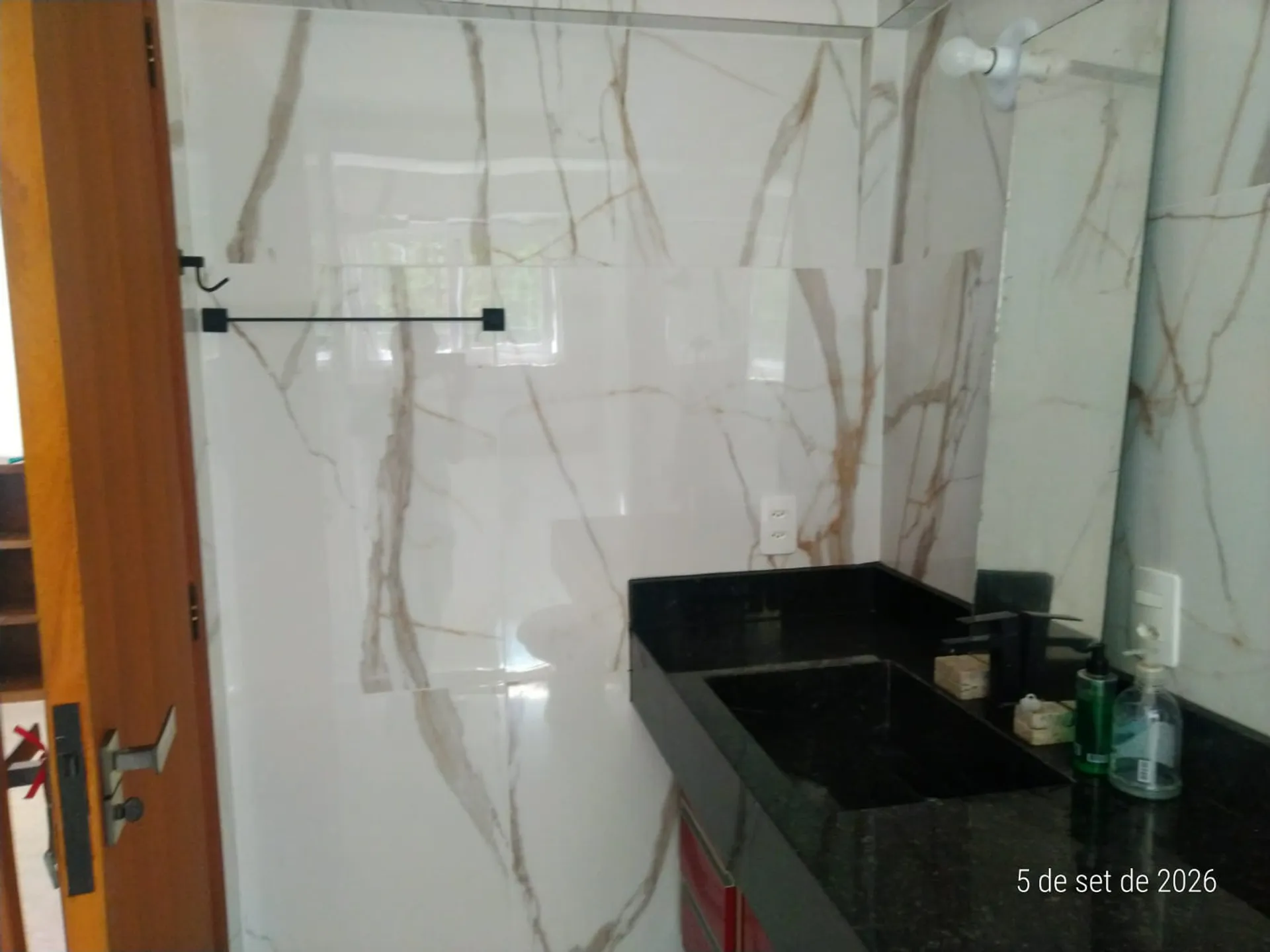 Квартира 40 м² з 1 спальнею та 1 паркомісцем — photo 5