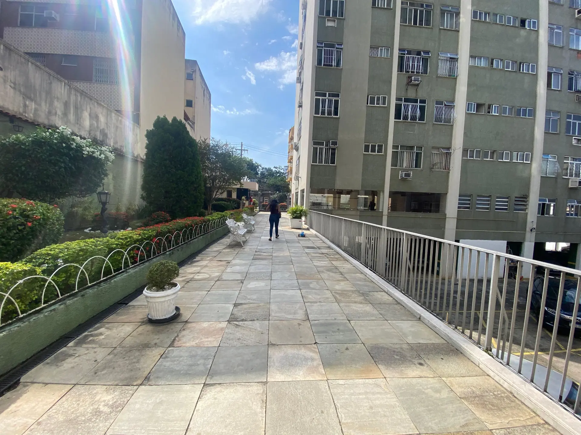 Квартира з 2 спальнями, 1 ванною та терасою — photo 15